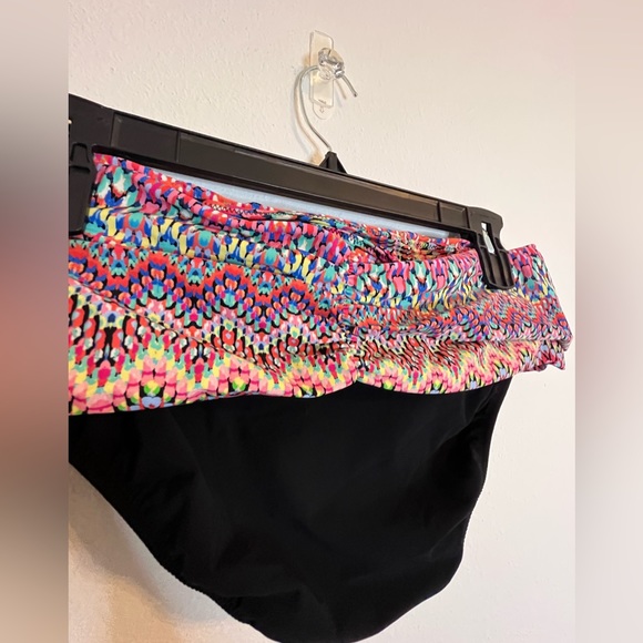 New Colorful Bikini 👙 bottom. - Picture 7 of 8